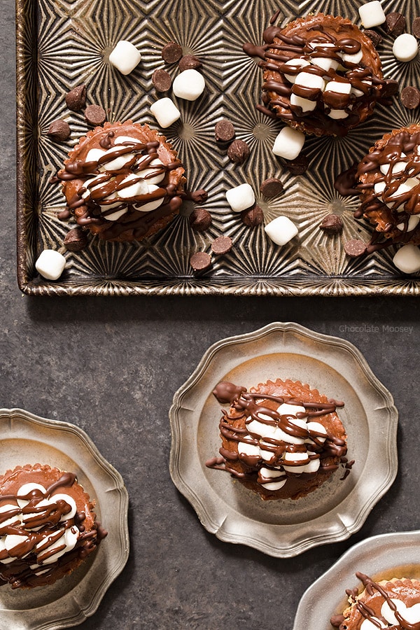 Small Batch Mini Chocolate Cheesecakes