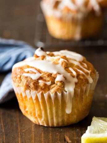 Lemon muffins with streusel and glaze