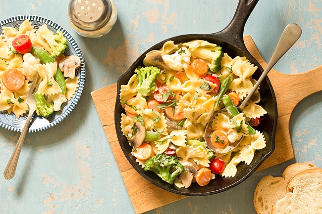 One Pan Pasta Primavera with a creamy Parmesan sauce