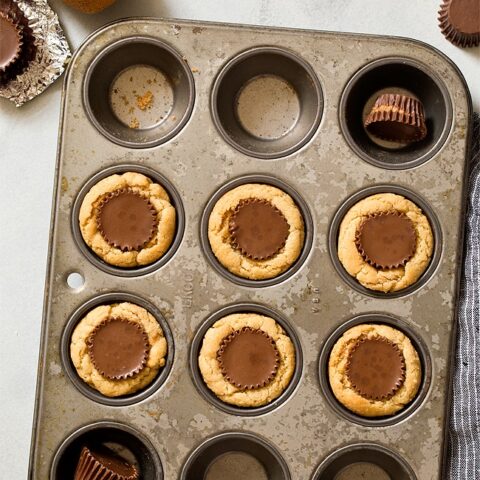 In the mood for peanut butter but don't want to make dozens of cookies? Bake up these irresistible small batch Peanut Butter Cookie Cups! Ideal for cookie trays and gift giving.