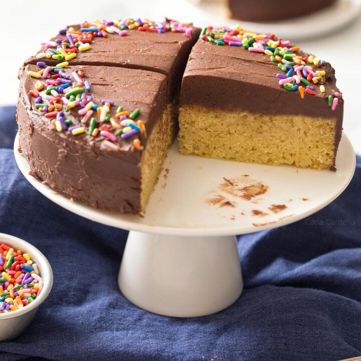 Small 6 Inch Yellow Cake For Two, How Long To Bake Cake In 8 Inch Round Pan