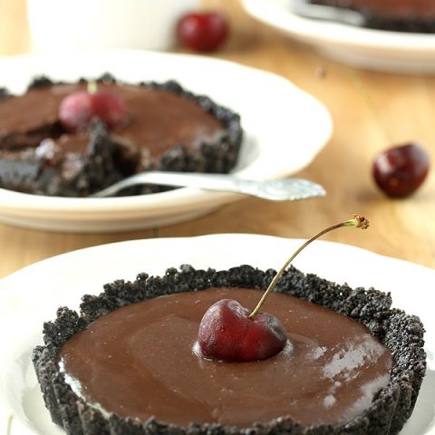 No Bake Chocolate Cherry Tartlets