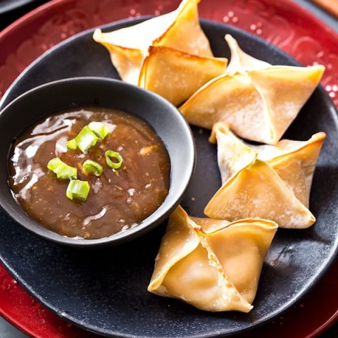 General Tso's Chicken Baked Wontons