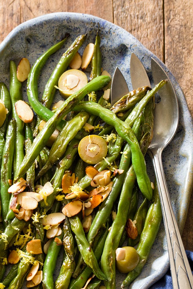 Easy vegan side dish of Green Beans with Almonds and Olives