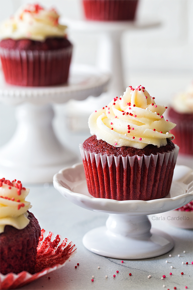 6 Red Velvet Cupcakes on mini cupcake stands