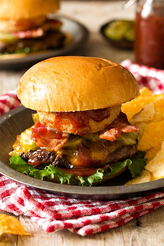 BBQ burgers in a plate with chips