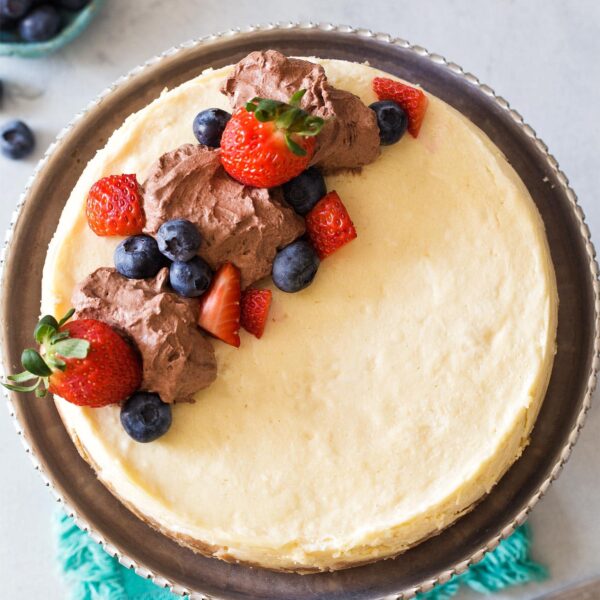 Overhead shot of Instant Pot Cheesecake with berries